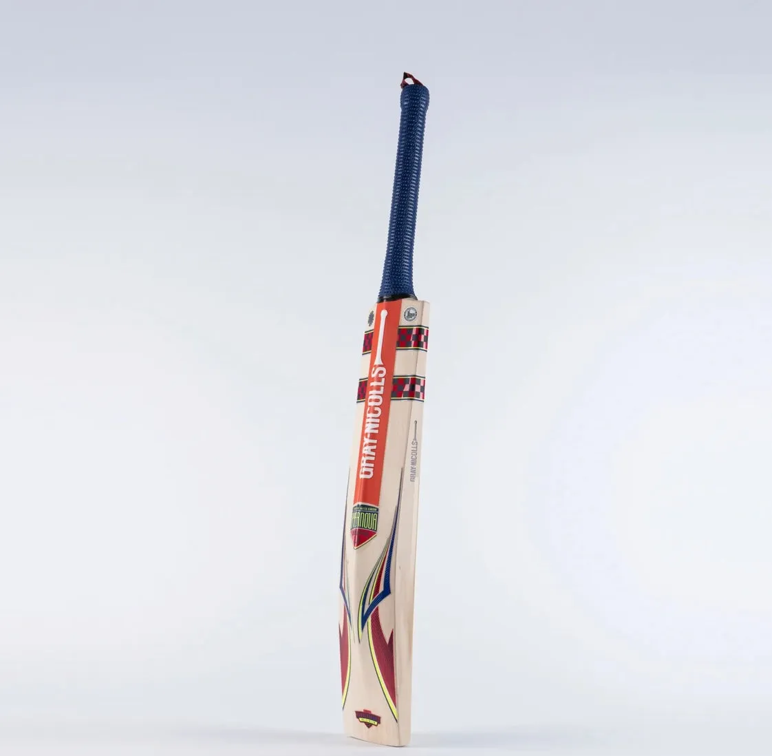 GN Hypernova Gen 1.0 4 Star Adult Cricket Bat