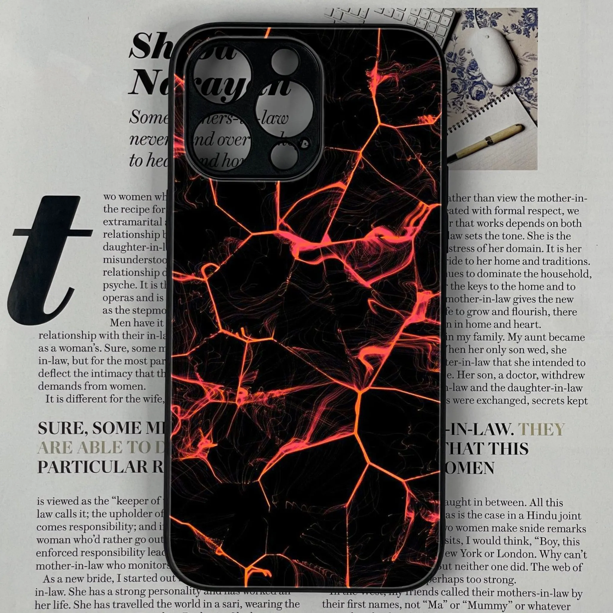 Iphone 14 pro Max Black Marble Series Series Glossy Phone Case