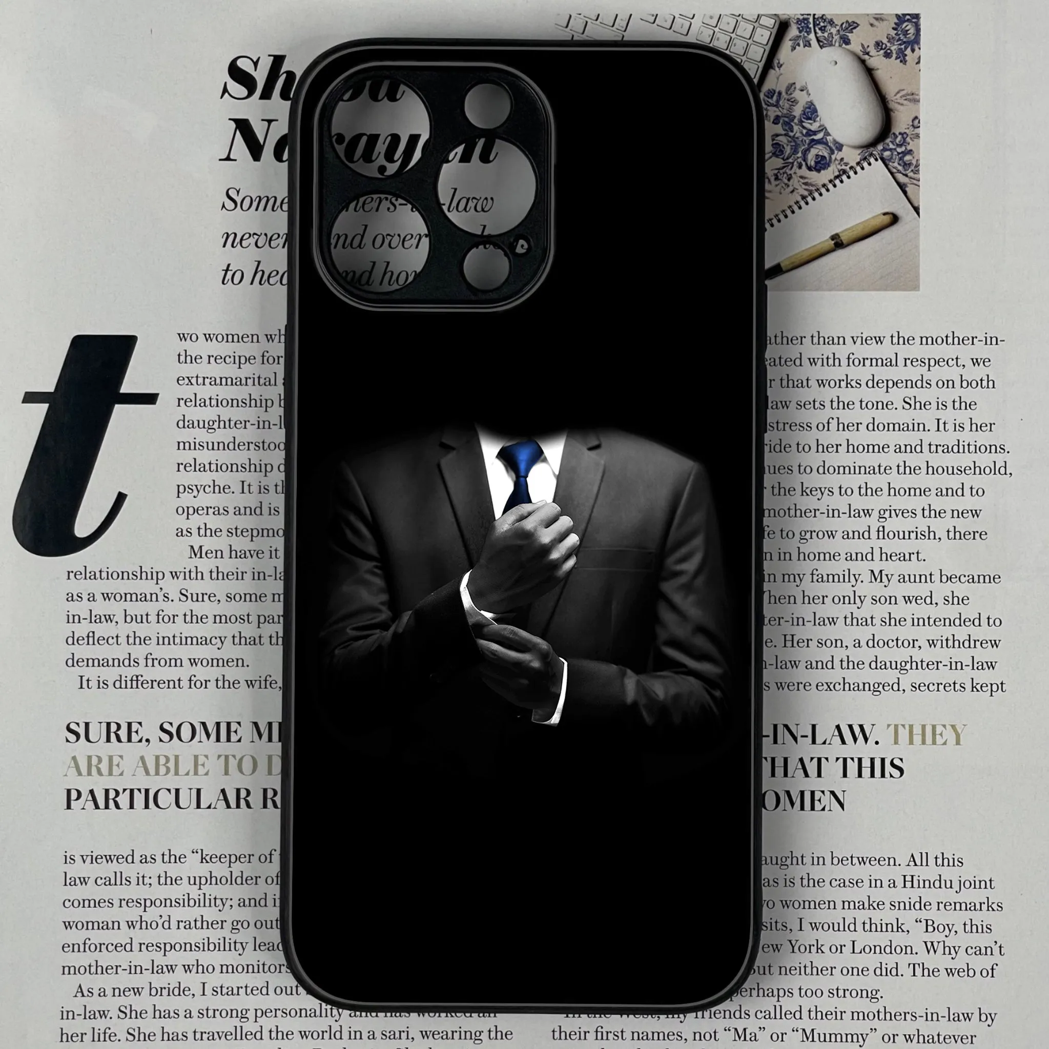 Iphone 15 pro  Black Lovers Series Glossy Phone Case