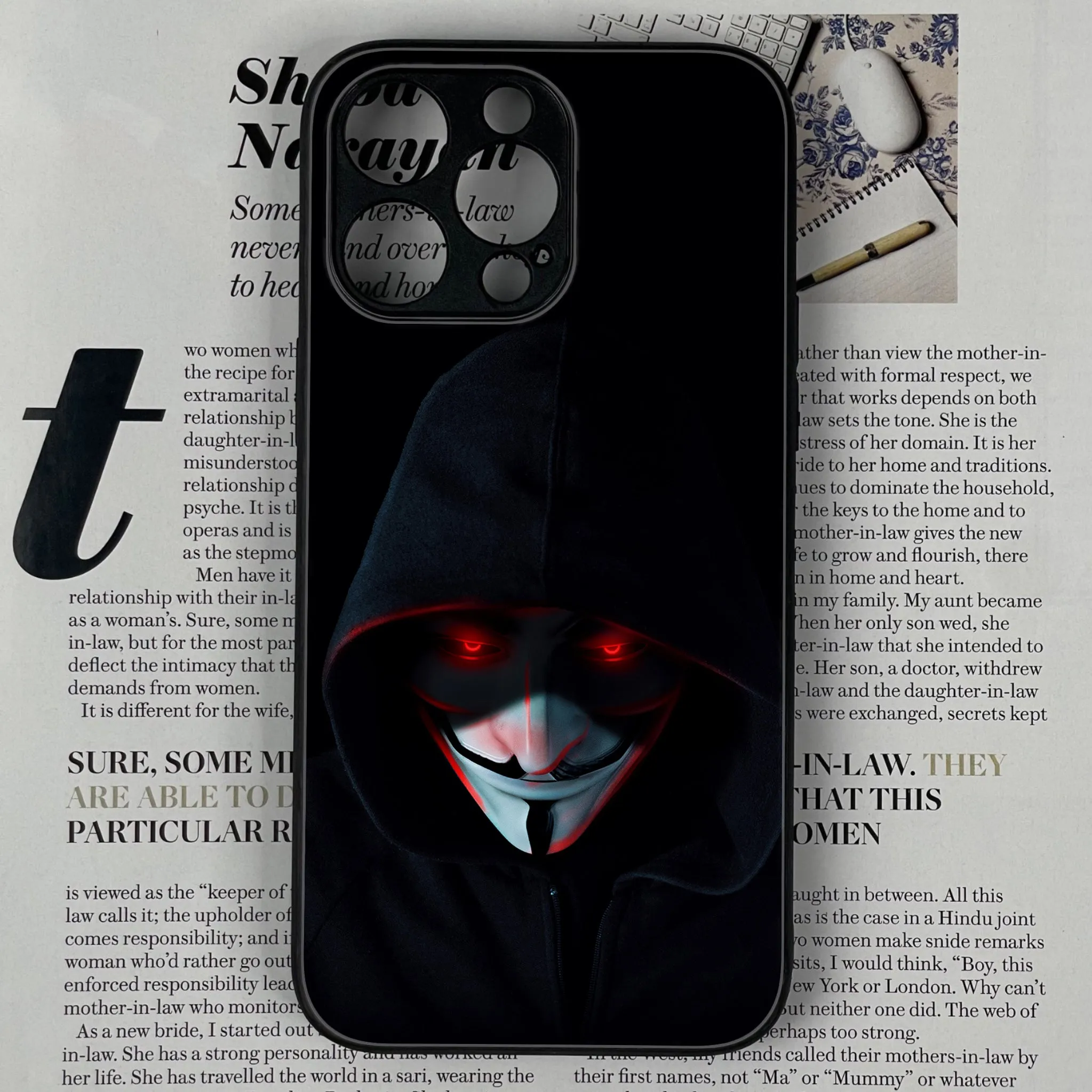 Iphone 15 pro  Black Lovers Series Glossy Phone Case