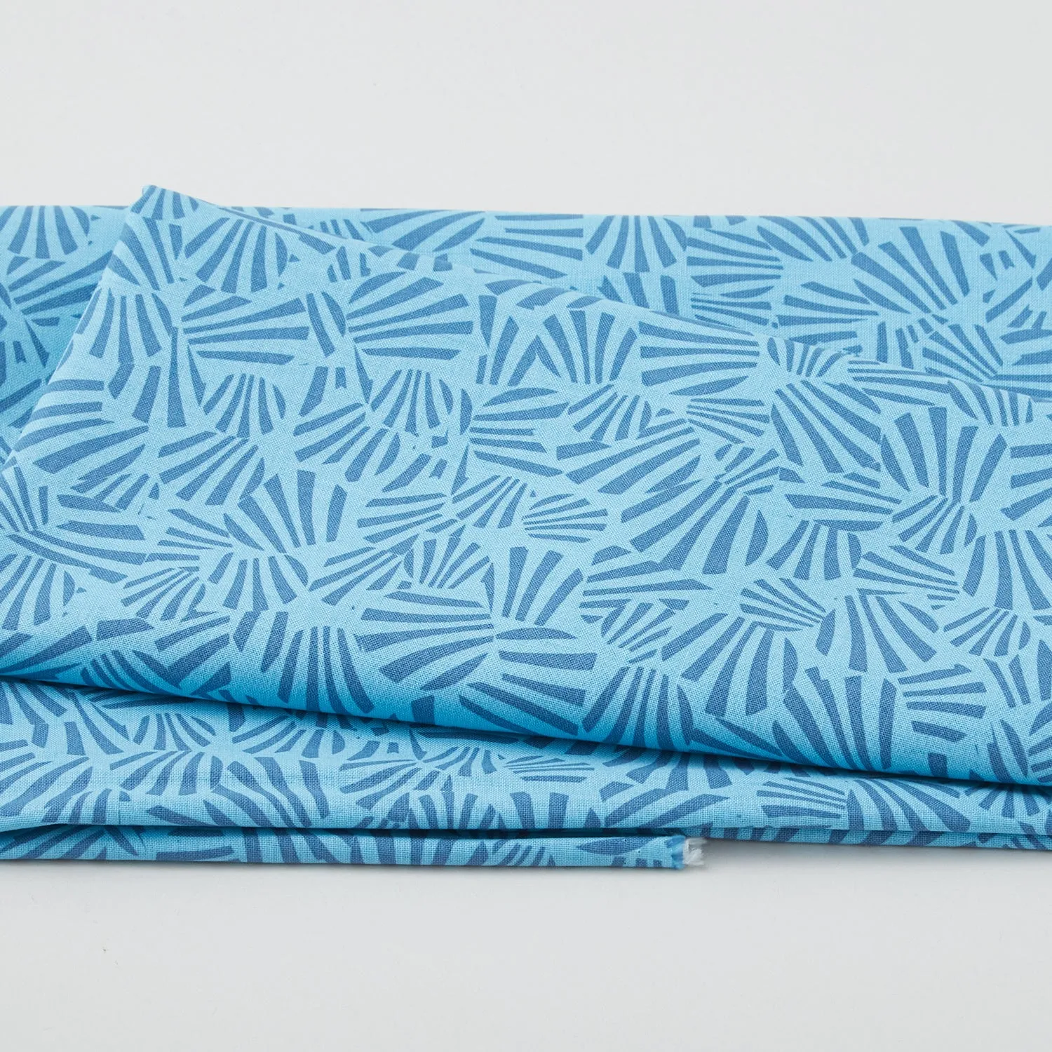 Night Fancy - Big Sliver Teal 2 Yard Cut